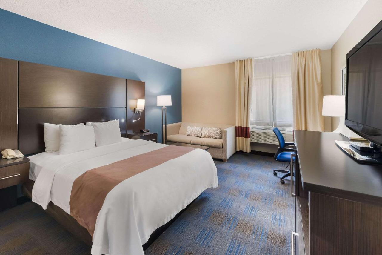 Quality Inn Upper Sandusky Екстер'єр фото